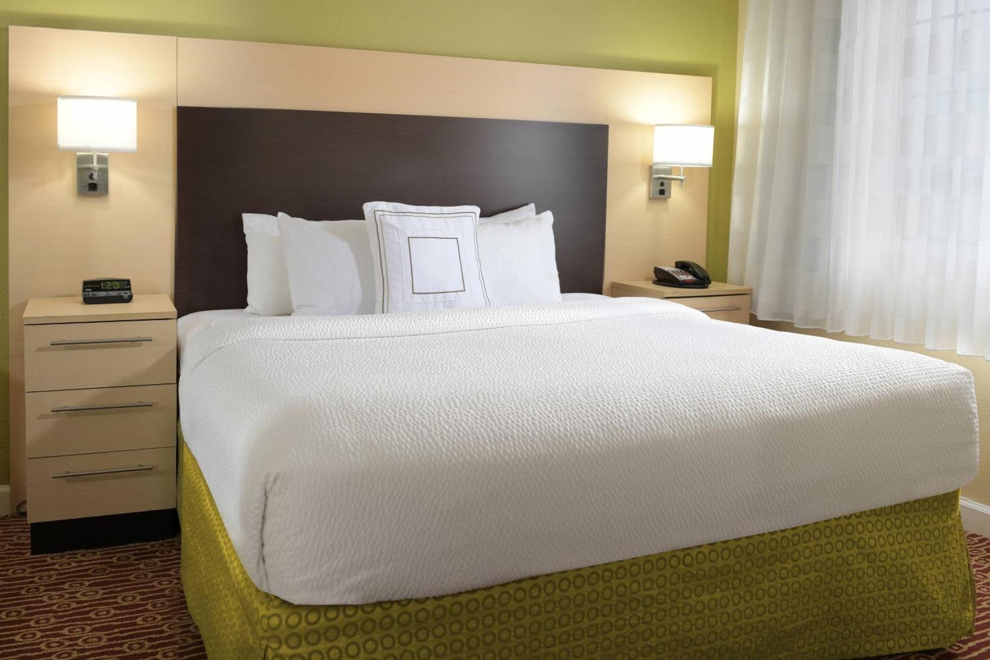 Towneplace Suites By Marriott Lake Jackson Clute Exteriör bild
