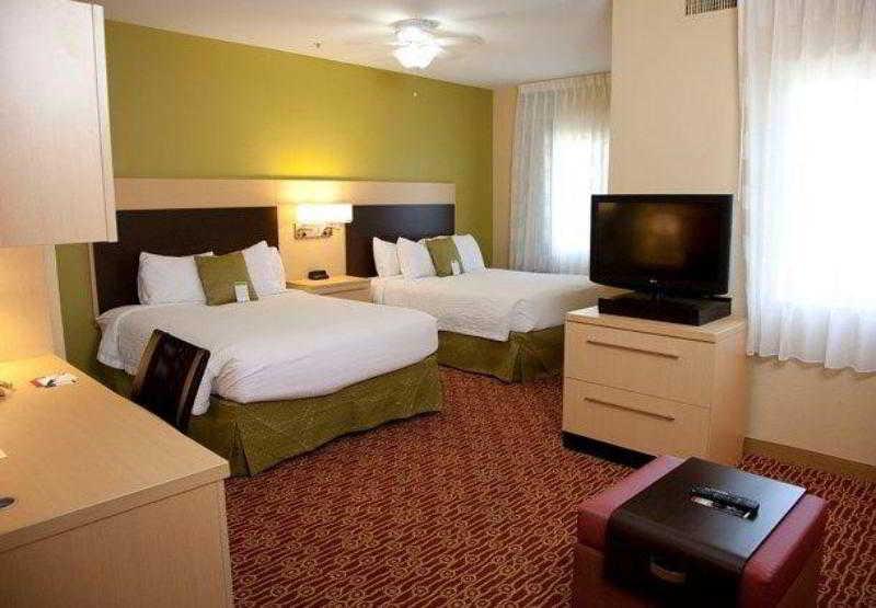 Towneplace Suites By Marriott Lake Jackson Clute Exteriör bild