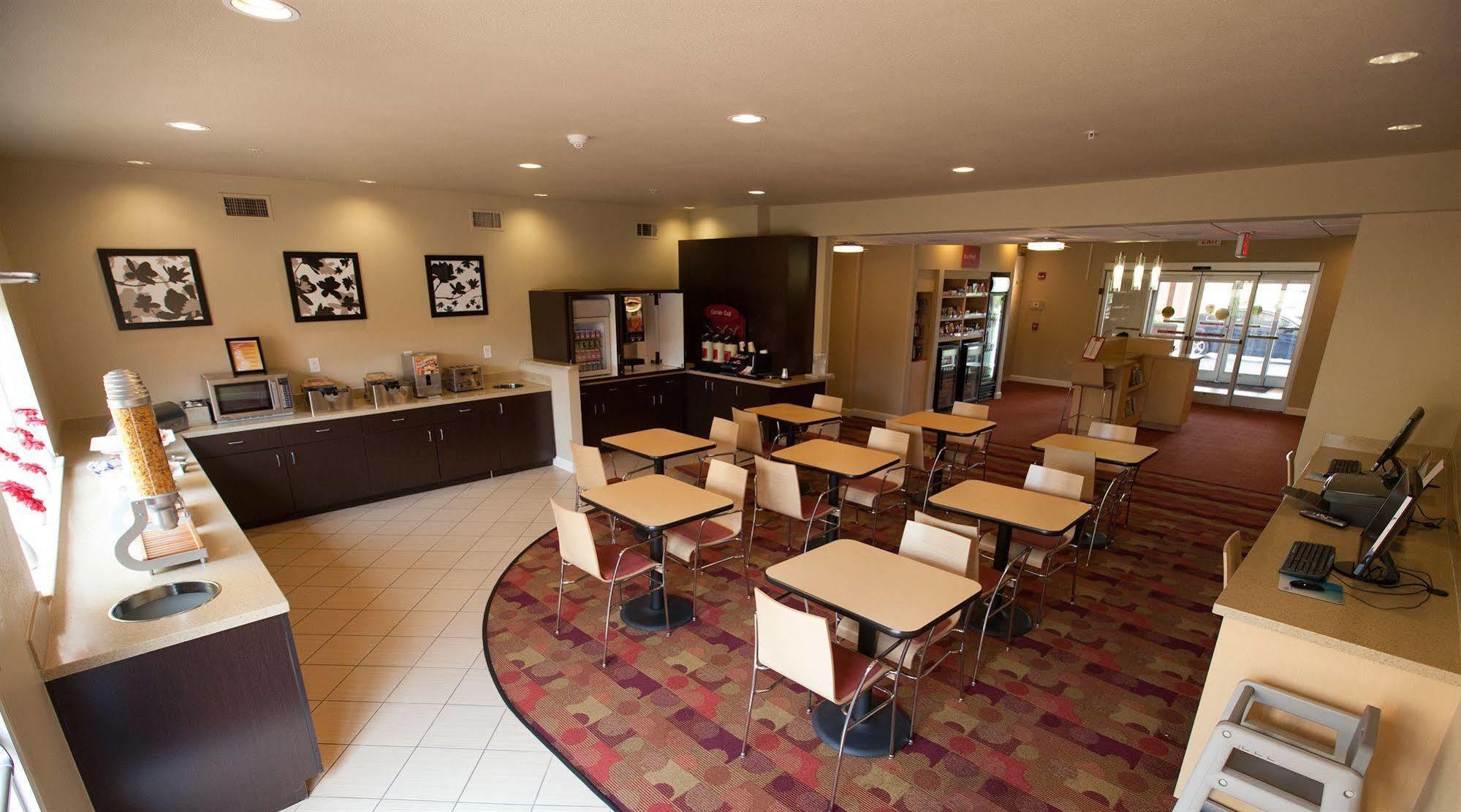 Towneplace Suites By Marriott Lake Jackson Clute Exteriör bild