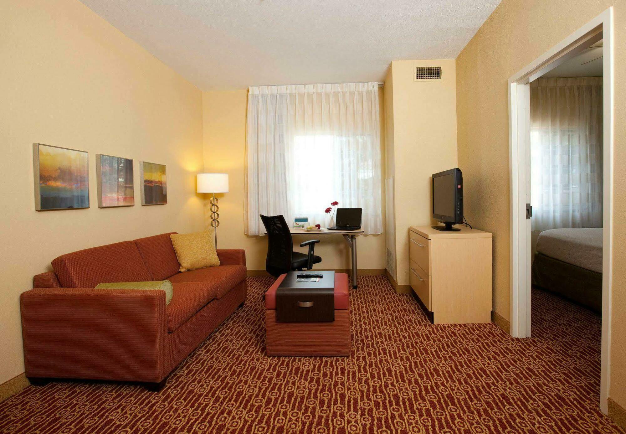 Towneplace Suites By Marriott Lake Jackson Clute Exteriör bild